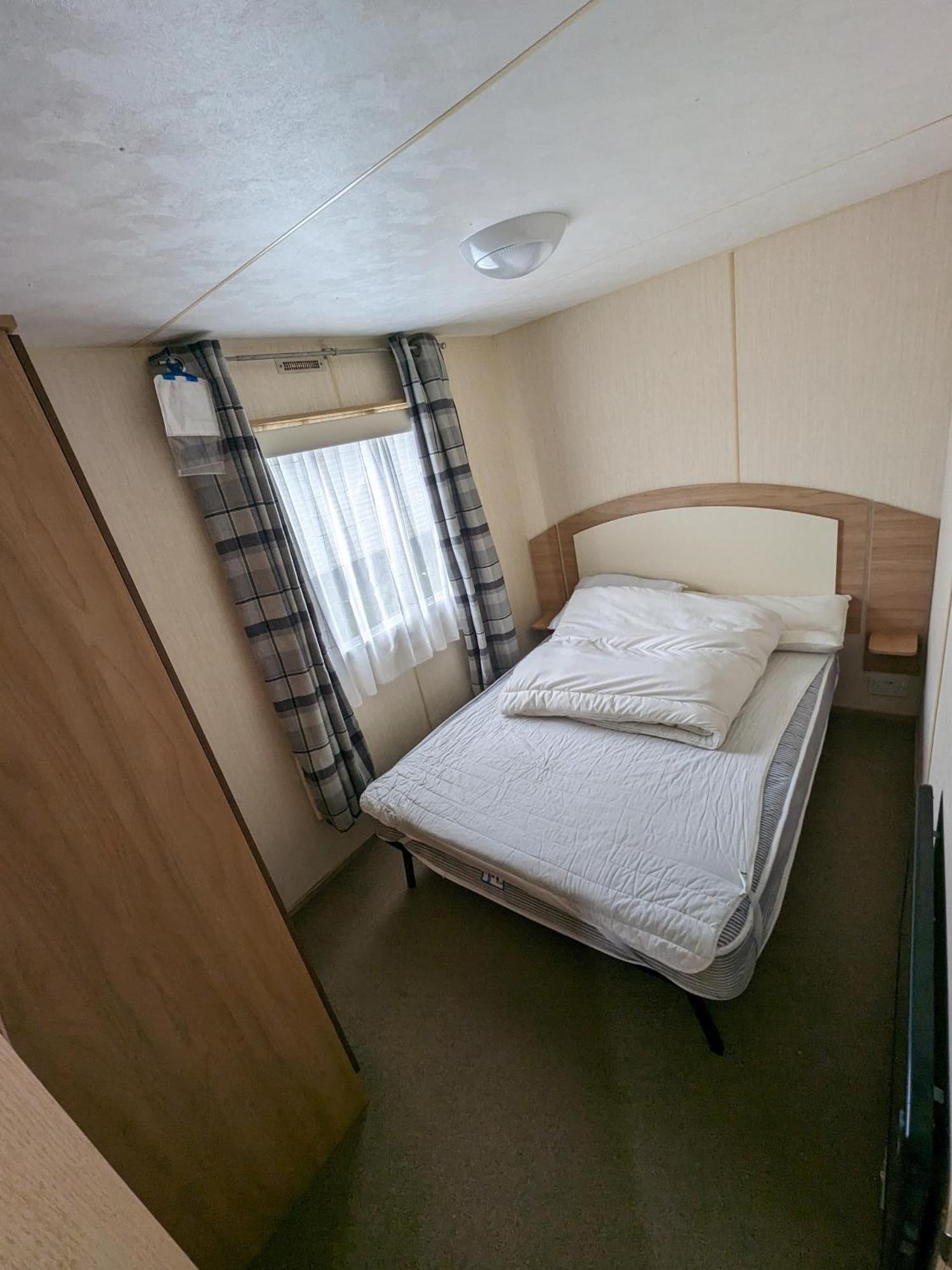 פרסטאטין 3 Bedroom Caravan, Sleeps 8 Lyons Lido Beach מראה חיצוני תמונה