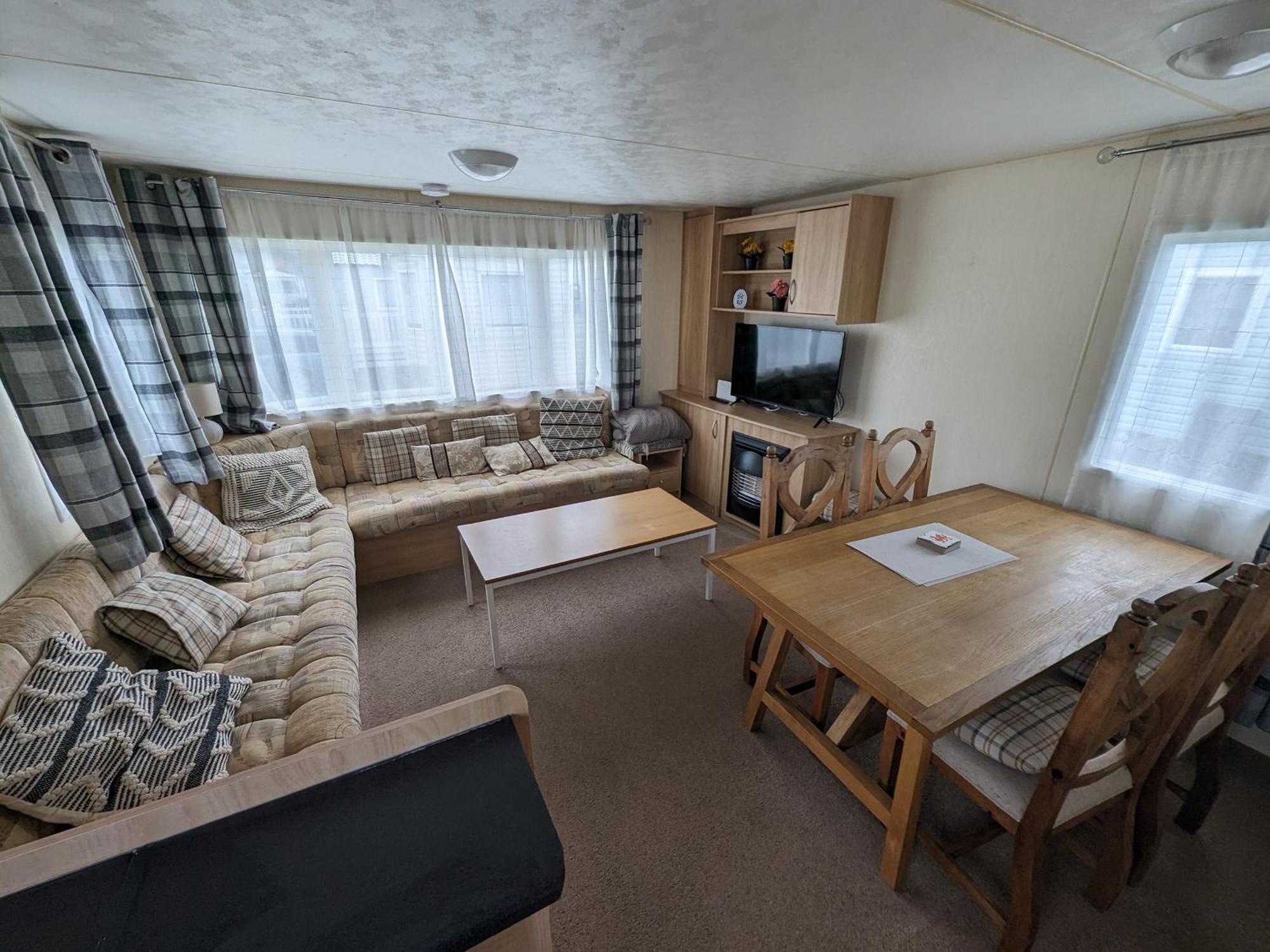 פרסטאטין 3 Bedroom Caravan, Sleeps 8 Lyons Lido Beach מראה חיצוני תמונה